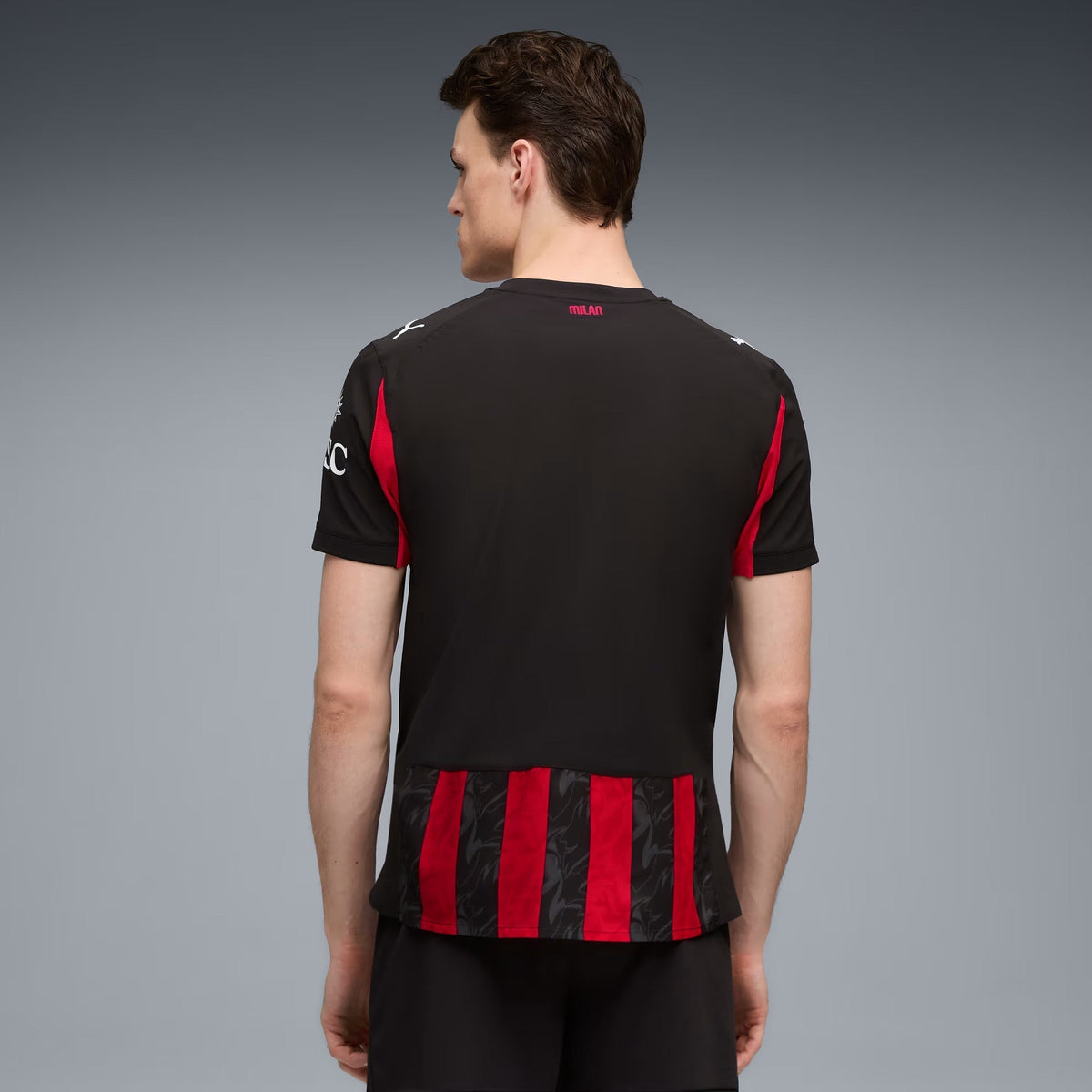 Puma Pulisic Men's AC Milan Authentic Home Jersey 25/26 w/ Seria A Patch (Red/Black)